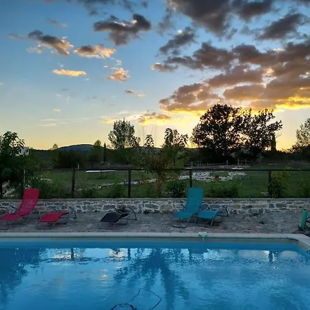 Le P'tit Gardechois, Piscine Ardeche - 12pers Holiday home Saint-Andre-de-Cruzieres
